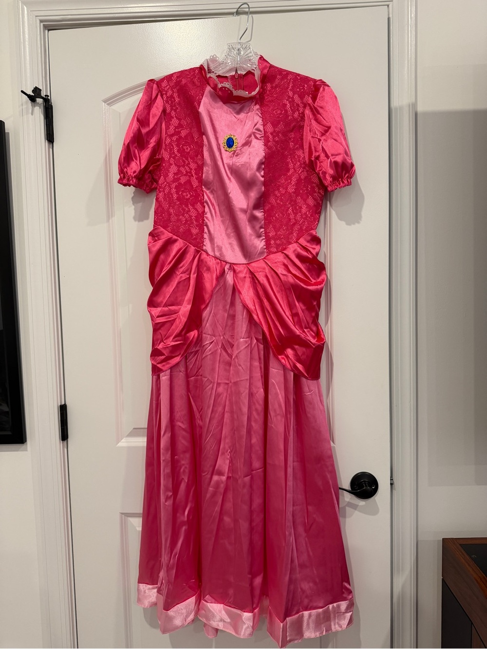 Princess Peach Costume Bundle
